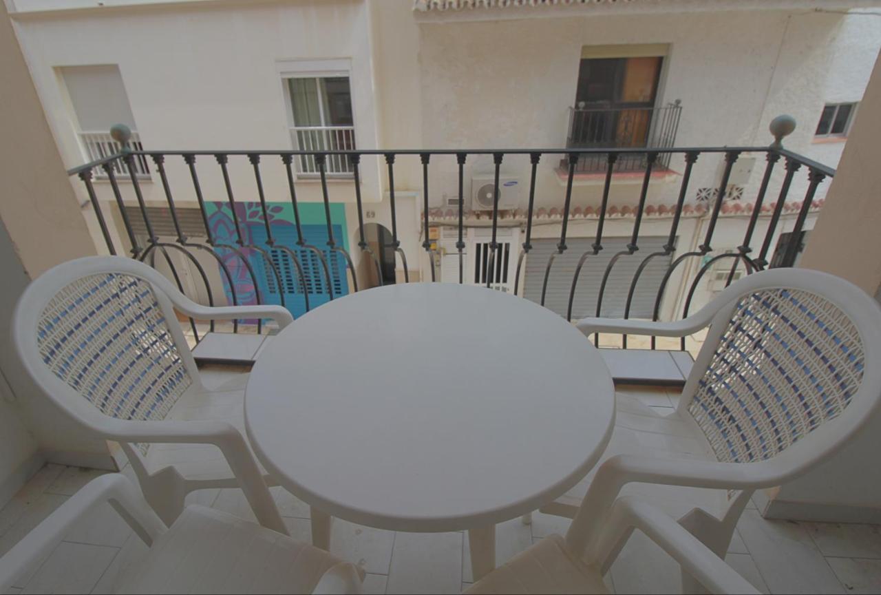 Carihuela Beach Apartment, 2Nd Line Торремолинос Экстерьер фото