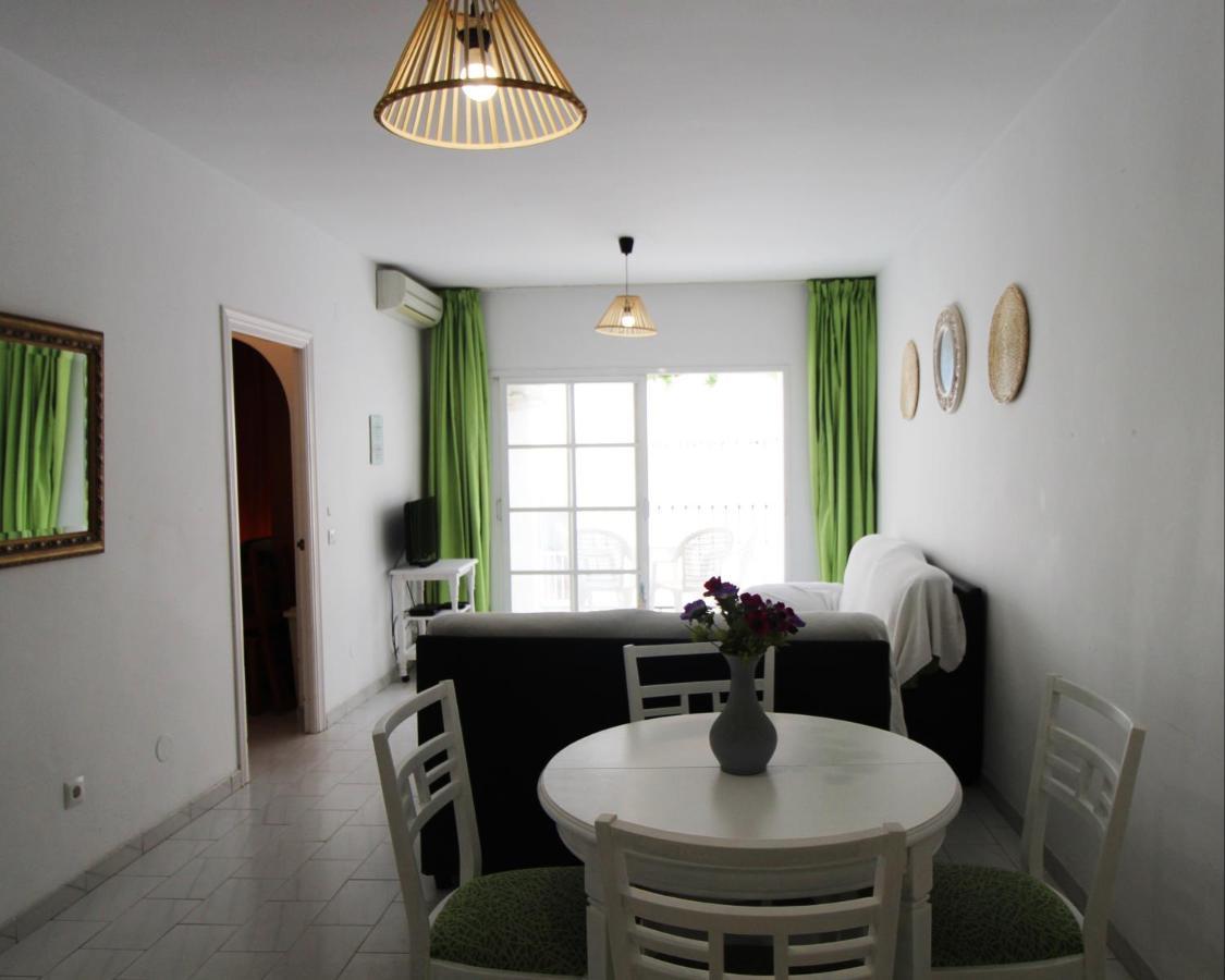 Carihuela Beach Apartment, 2Nd Line Торремолинос Экстерьер фото