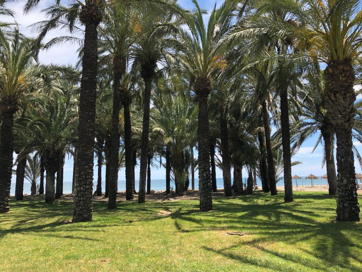 Carihuela Beach Apartment, 2Nd Line Торремолинос Экстерьер фото